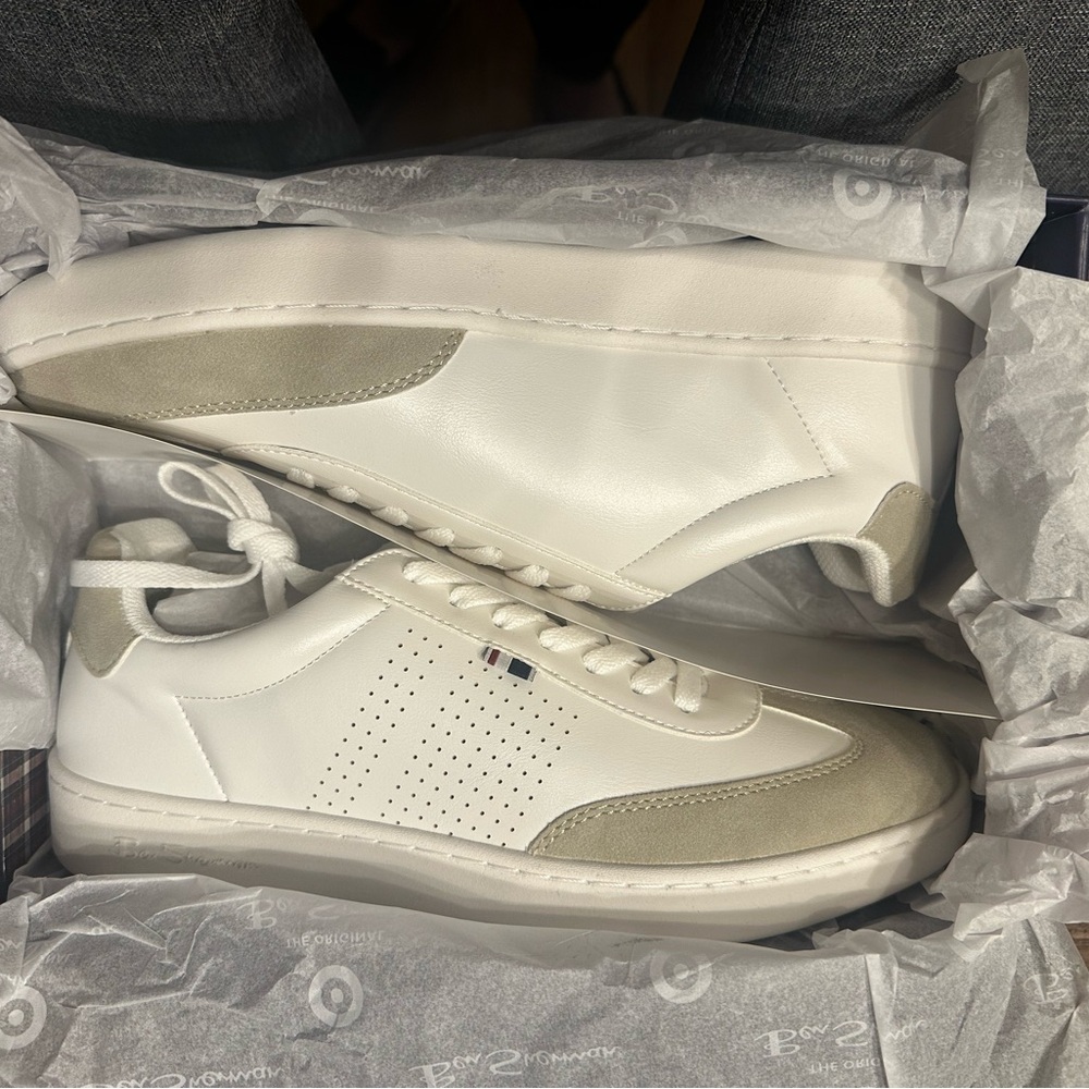 Original Ben Sherman men’s shoes new in box size 9